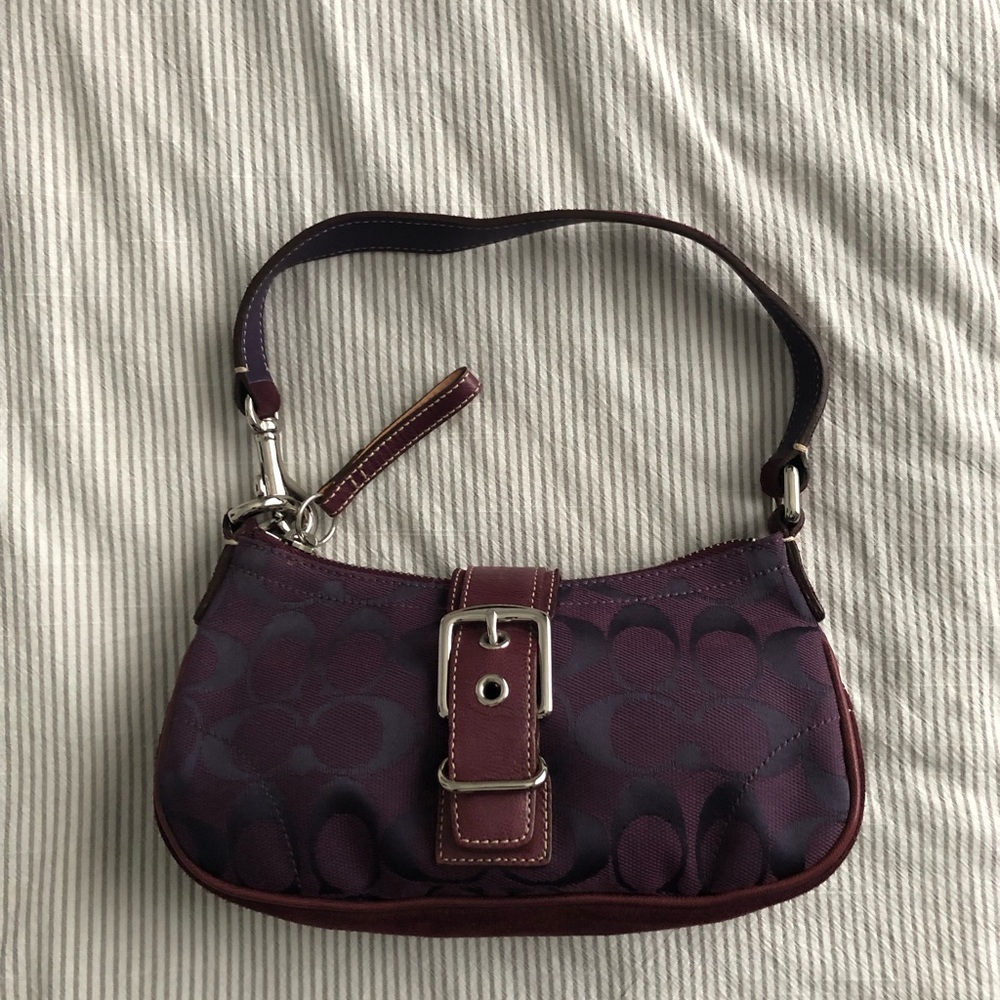 Coach signature mini shoulder bag style 6362.